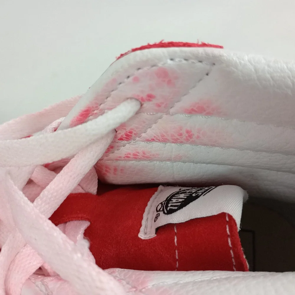 Vans Women 7.5 Red Suede Canvas High Top Skateboard Shoes Sk8-Hi